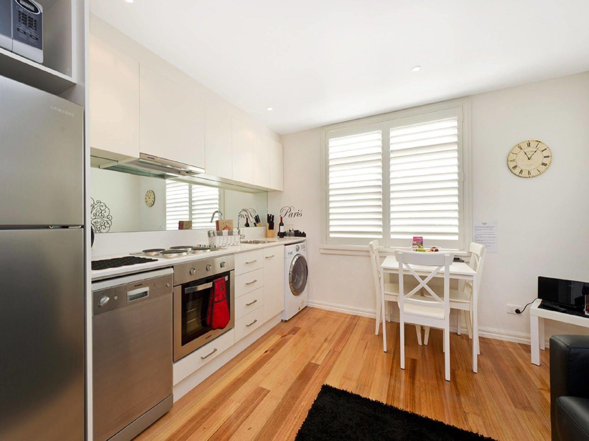 Position Perfect Carlton Melbourne Exterior foto